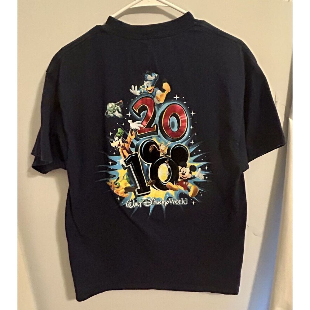 2010 Walt Disney World Souvenir T-shirt Navy Blue Sz Medium- Mickey Donald Goofy - Picture 6 of 9